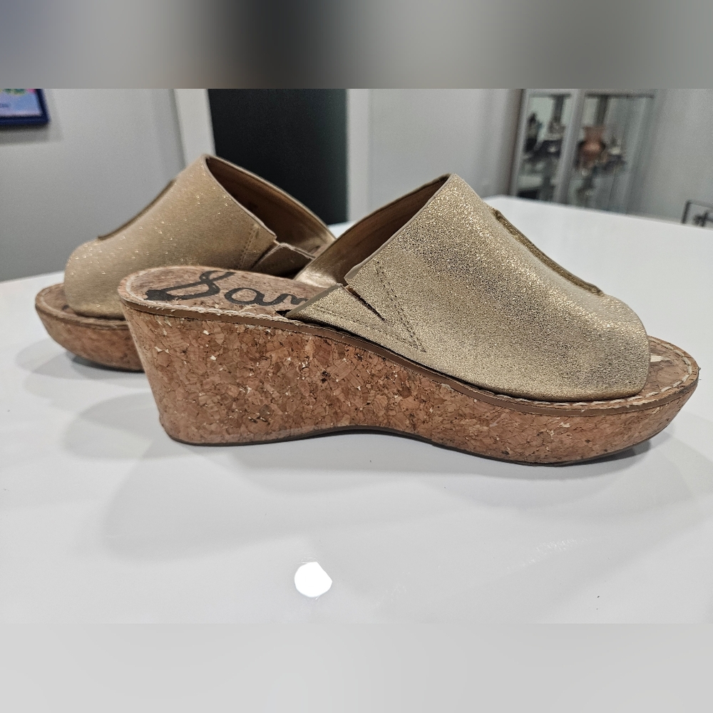 Sam Edelman Gold Metalic Cork Wedge Sandals size 8